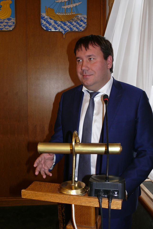 Дмитрий Емец